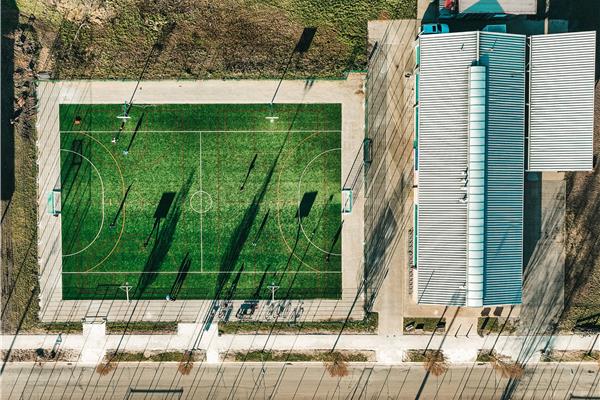 Renovatie kunstgras multisportveld Alverbergstraat - Sportinfrabouw NV